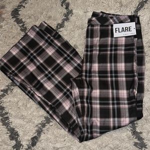 BNWT NW 90’s Purple plaid bell bottoms.